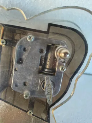 Carillon a forma di farfalla