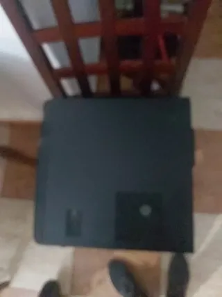 Torre de ordenador para piezas