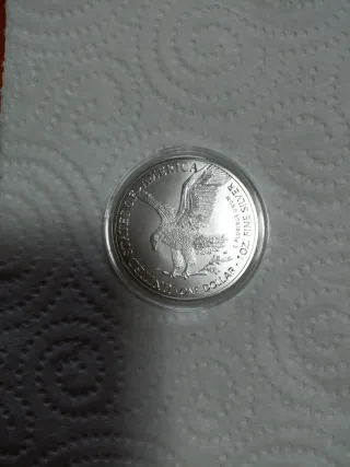 Moneda Plata In God We Trust 2023