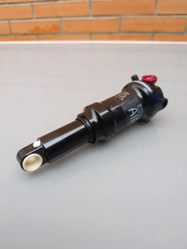 165x40mm MARZOCCHI Bomber Inline A LSR Evol 2025.