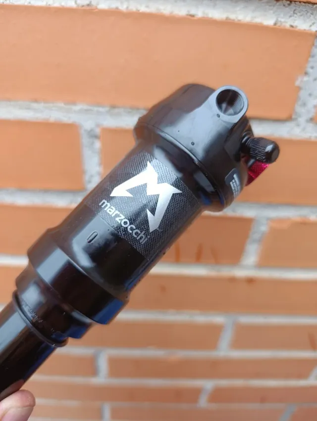 165x40mm MARZOCCHI Bomber Inline A LSR Evol 2025.