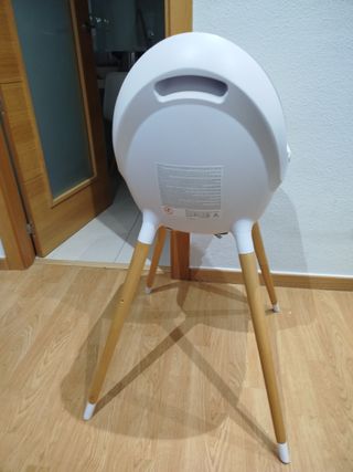 Trona bebé gris y madera