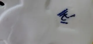 Figura Tengra Valencia Mujer Jarrón 1970.