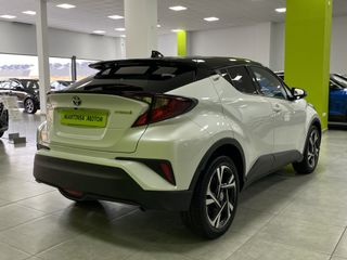 Toyota C-HR Advance 1.8 125He-CVT HEV Espectacular