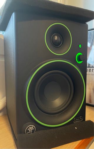 Altavoces Mackie CR4BT edición Bluetooth