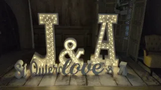 Letras XXL iluminadas Hacemos cualquier inicial