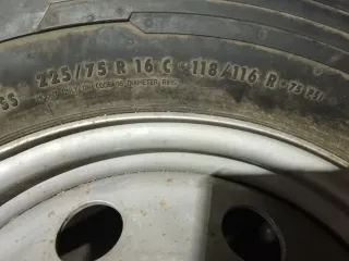 Ruedas Ducato con neumático Continental