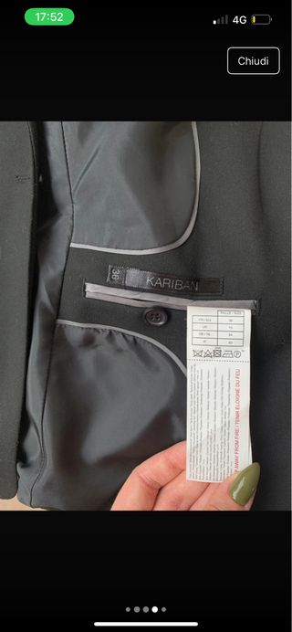 Completo Kariban: blazer e gonna neri