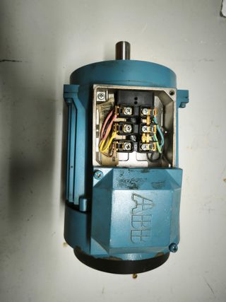 Motor ABB 1.5KW 2800RPM 220/380V