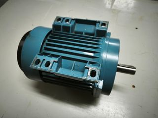 Motor ABB 1.5KW 2800RPM 220/380V