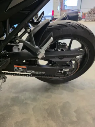 Honda CB750 HORNET Con extras 6700 sin extras 6400