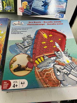 Lote 4 juegos de mesa: Tragabolas, Gravity Tower,