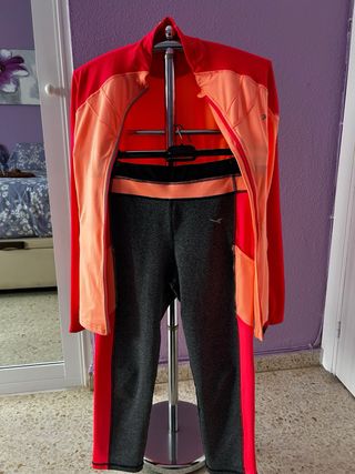 Conjunto deportivo Tenth mujer