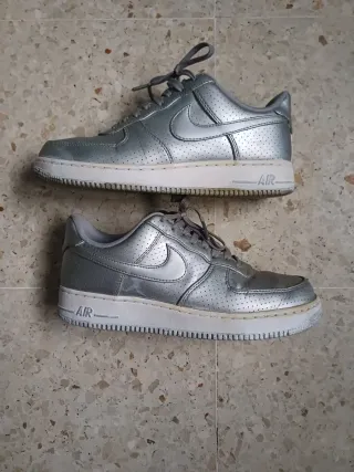 Nike Air Force 1 Plateadas