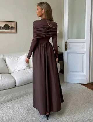 Vestido largo elegante marrón