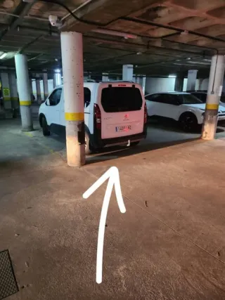 Plaza Garaje alquilo en los Rosales