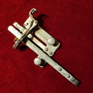 Scatola accessori macchina da cucire Singer