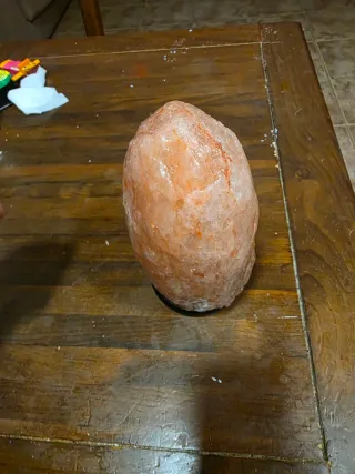 Lámpara de piedra de sal natural