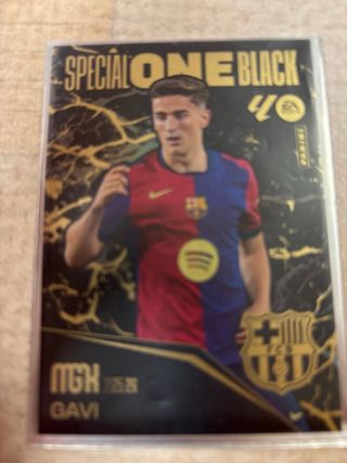 Cromo Special One Gold Mbappé 2025/26