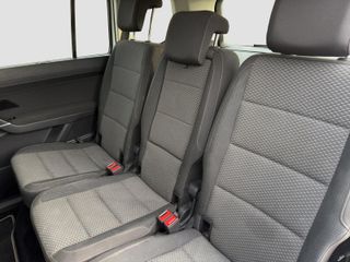 Volkswagen Touran diesel 2.0TDI año 2.022 122 CV