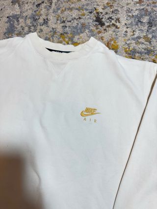 Sudadera Nike Air Blanca y Dorada