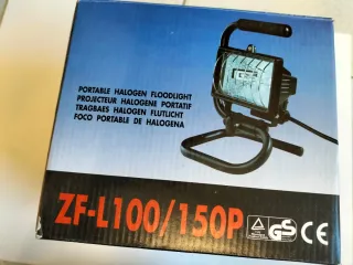 Foco Halógeno Portátil ZF-L100/150P