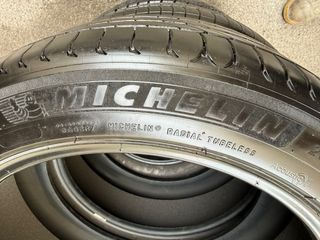 Neumáticos Michelin 235/45/18 98V