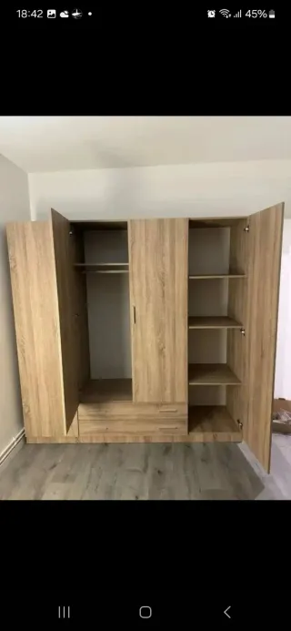 Armario modular blanco madera