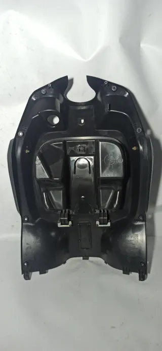 Contraescudo Peugeot Tweet Negro