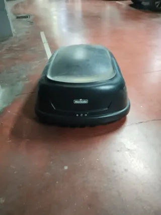 Maleta de techo para vehículo mas vaca universal.