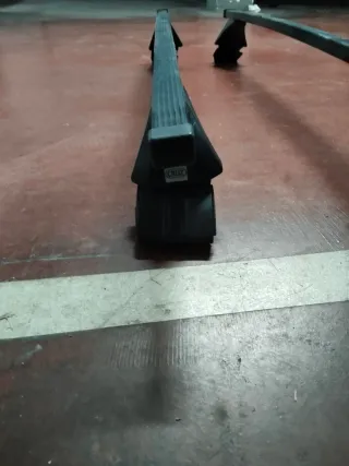 Maleta de techo para vehículo mas vaca universal.