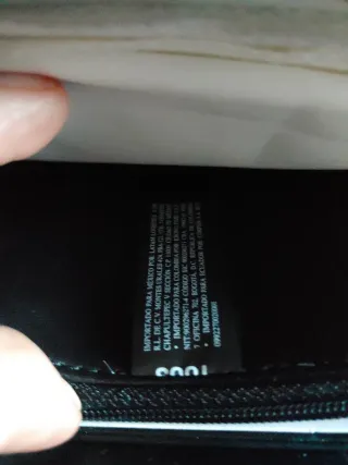 Cartera Tous Negra y pelito Verde