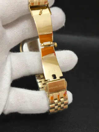 Reloj Michael Kors Mujer Dorado MK5556