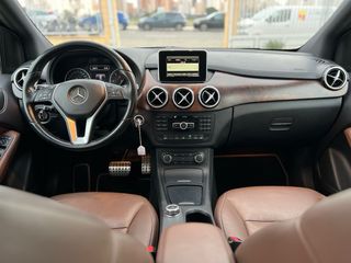 Mercedes-Benz Clase B180 CDI /Automatico/Año 2014