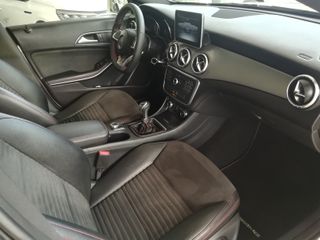 Mercedes-Benz Clase CLA 2015