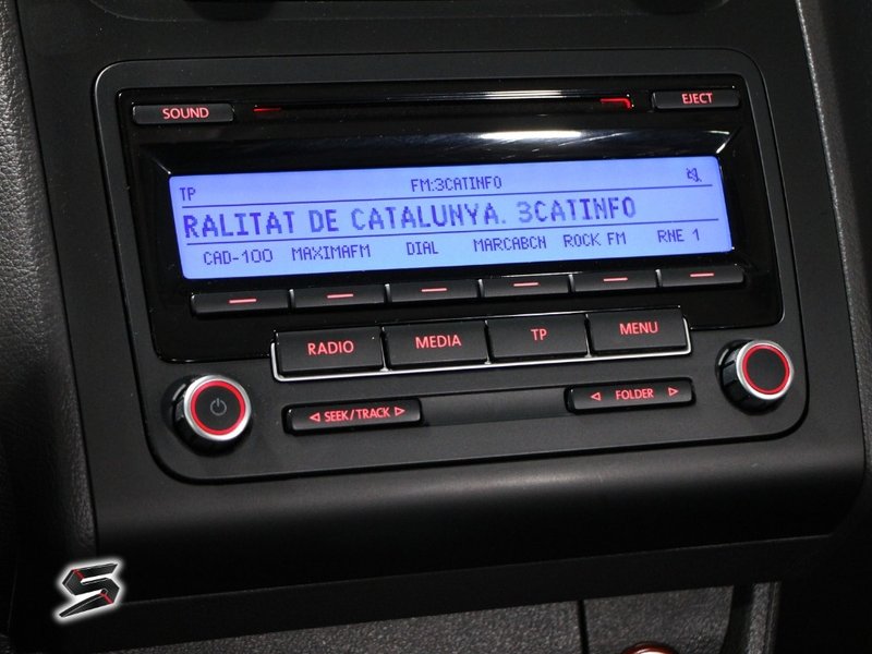 Volkswagen Touran 2.0 TDI Advance 2010, foto 20