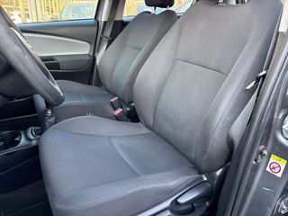 Toyota Yaris 1.0 VVT-i City
