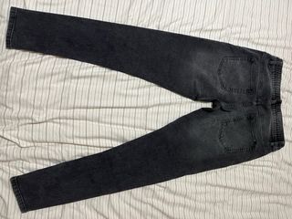 Pantalón gris hombre talla L ajustado