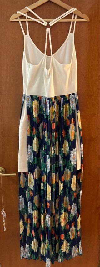 Vestido largo floral plisado