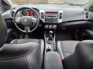 PEUGEOT 4007 2.2 HDI 156cv