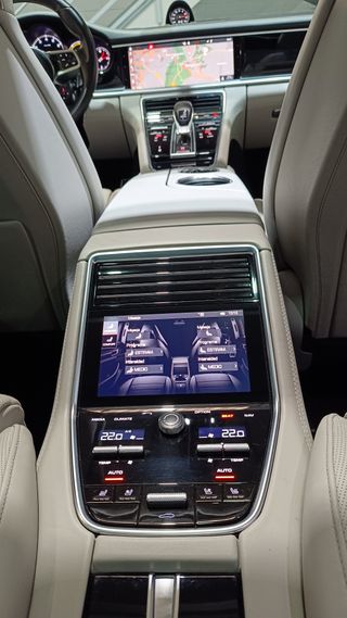 PORSCHE Panamera 4S Sport Turismo 2017