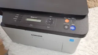 Impresora Multifunción Láser Samsung Xpress M2070