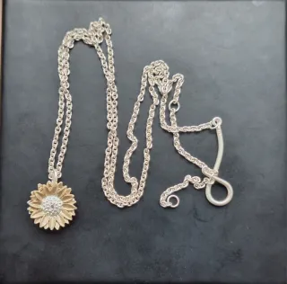 Colgante Flor con Cadena Plata 925