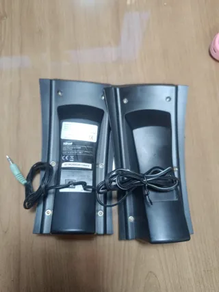 Altavoces Trust amplificados SP-2350S