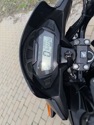 Honda CB125F 2024 MUY cuidada Garantía oficial.