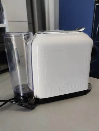 Macchina Caffè Lavazza Desea Capsule