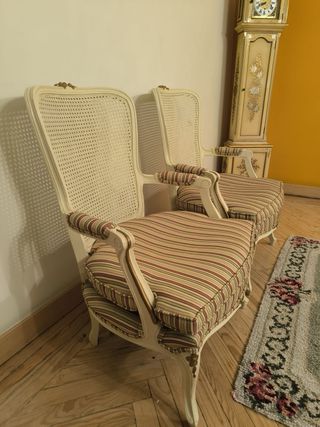 Sillas de recibidor o salón estilo clásico