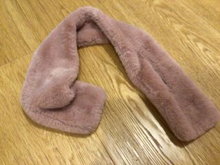 Bufanda rosa de pelo sintético