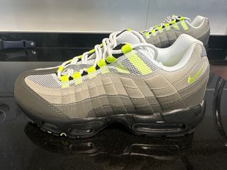 Nike Air Max 95 Neon Talla 42