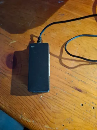 Adaptador Portátil Asus 12V 3A